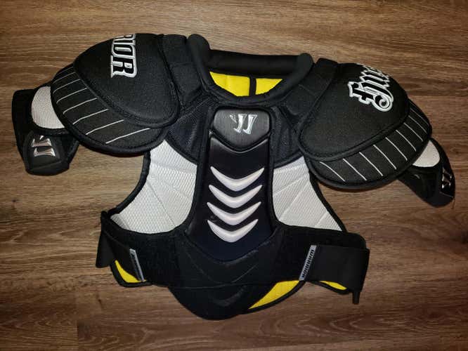 Warrior Hustler Shoulder Pads Senior
