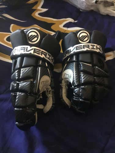 Maverik M3 Black Gloves Like New