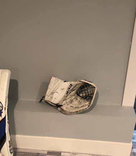 CCM Eflex III Pro Goalie Glove