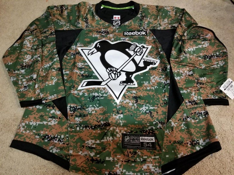 PITTSBURGH PENGUINS Dark Digital Camo Military Player Practice Issued Jersey 56