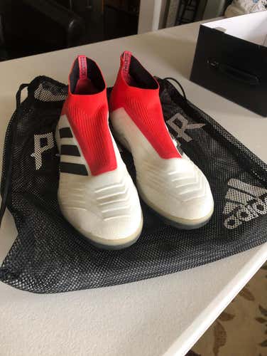 Predator 18+ Turf