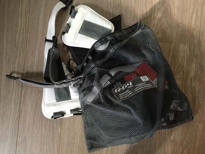 Warrior G4 Extra Straps And Accessories