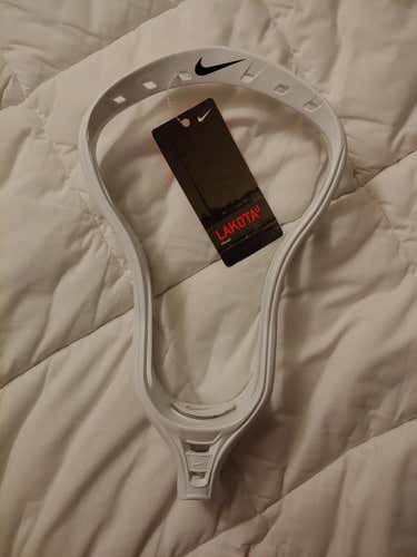 New Nike Lakota U (Never used, with tag)