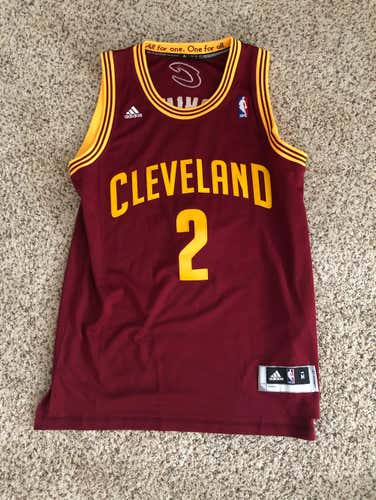 Kyrie Irving Cavaliers Jersey M