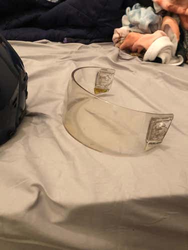 Bauer Visor With Yellowish Stain