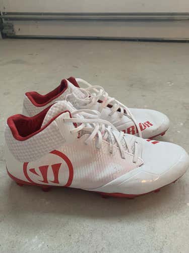 New Warrior Burn 8.0 Mid Cleats