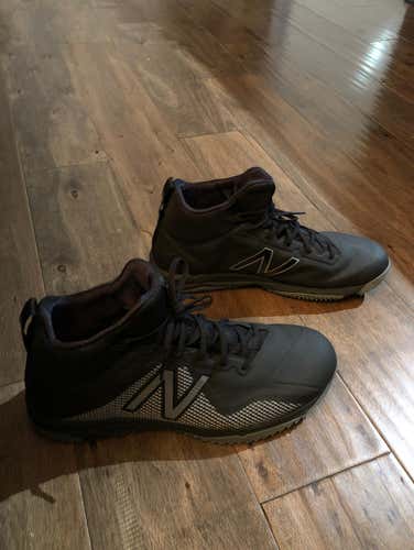 NB Freeze Turf Shoes (like new)