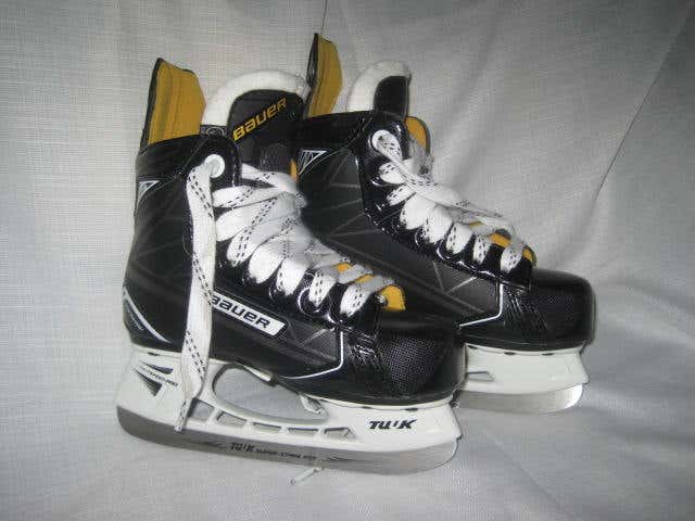 Bauer Supreme S160 Hockey Skates size Youth 11 D Worn Once