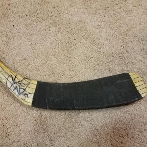JOE NIEUWENDYK Early 90's Signed Calgary Flames Game Used Hockey Stick NHL COA
