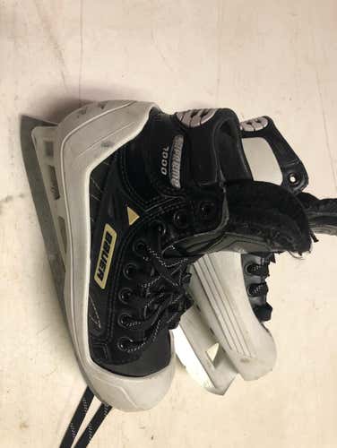 Bauer supreme youth hockey goalie skates size 1