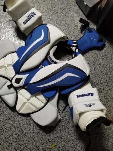 Vaughn Goalie Chest Protector Senior