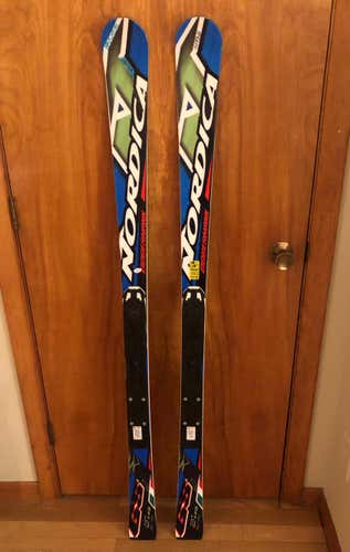 Nordica Doberman GS Jr 149cm