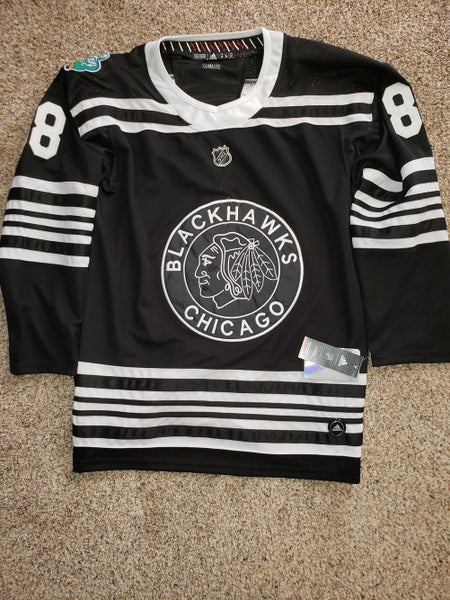 Chicago Blackhawks 2019 Winter Classic Jersey X Large/54 #88 Kane