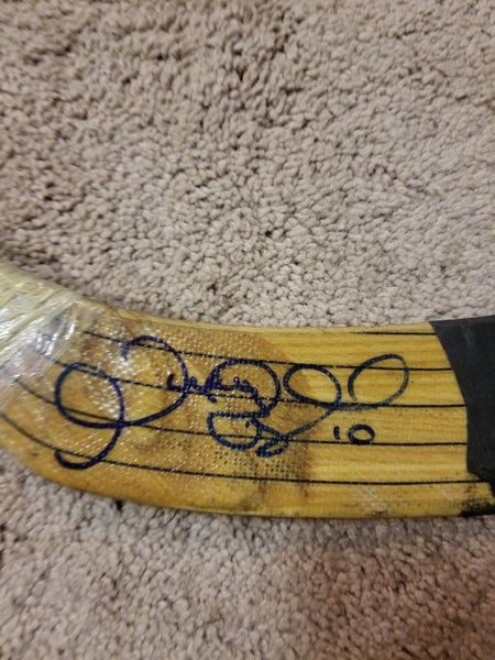 GARY ROBERTS Mid 90's Signed Calgary Flames Game Used Hockey Stick NHL Coa 2