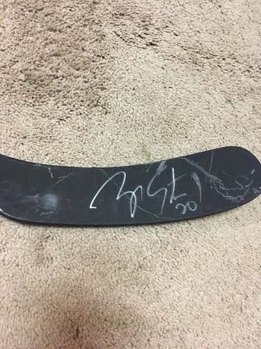 RYAN SUTER Signed 17'18 Minnesota Wild NHL Game Used Hockey Stick COA