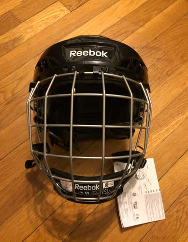 Reebok Men’s Hockey Helmet With Cage
