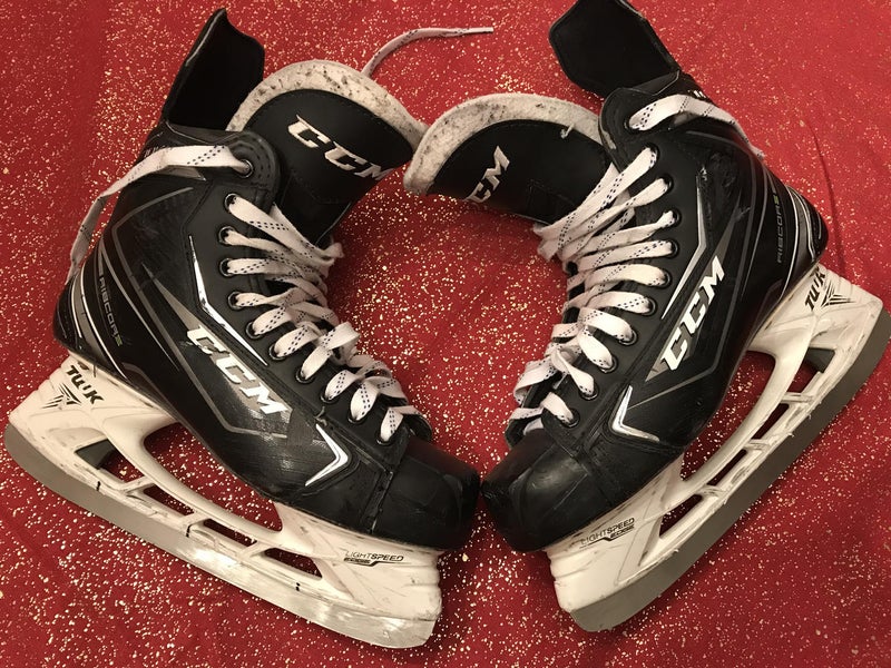 CCM RibCor 70K Skates Senior Pro Stock Size 9