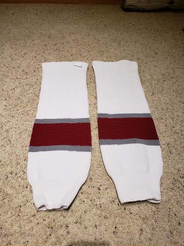 White and Burgundy Knit Socks 28"