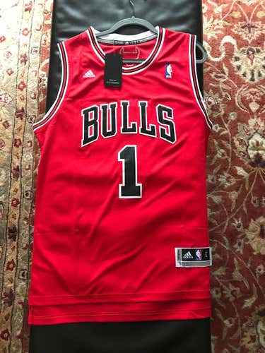 New Derrick Rose Jersey