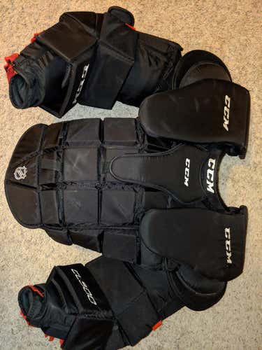 CCM CL 500 Goalie Chest Protector Senior