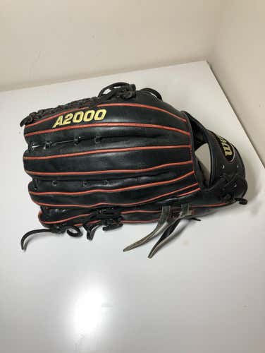 Wilson A2000 Ot6 Outfield Glove 12.75 Inches
