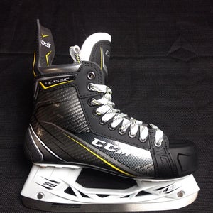 New CCM Tacks Classic 9060 Hockey Skates Junior Size 4