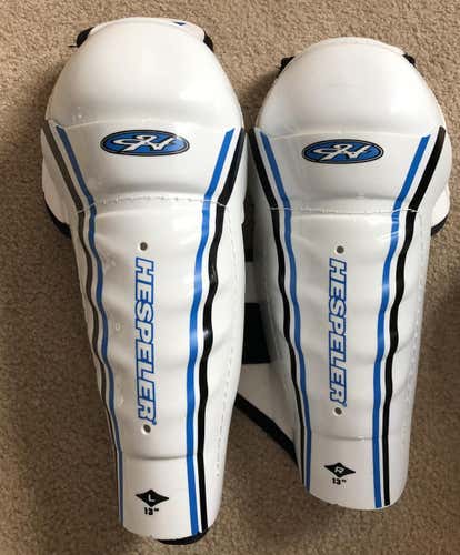 New Hespeler Shin Pads Senior 13"