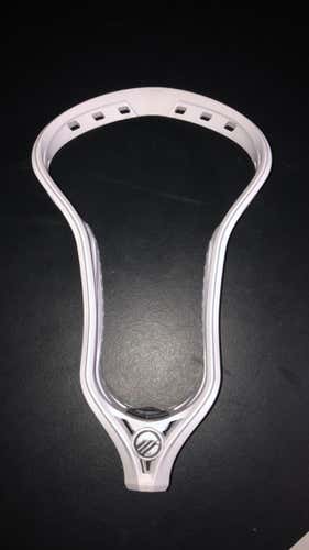 Like New- Maverick Kinetik- No Trades