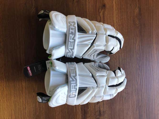 New Maverik Max Gloves - 13"