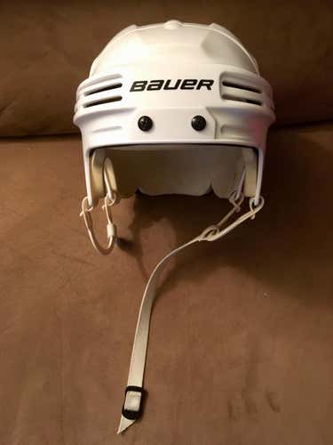 Bauer 4500 Helmet Size Large