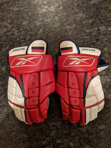 RBK Team Russia Hockey Gloves