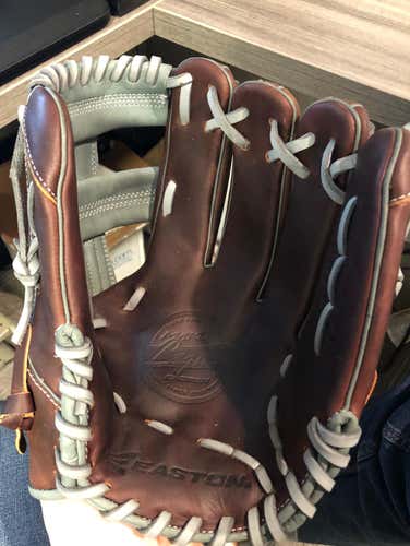 Easton Mako Legacy MKLGCY1175DBG