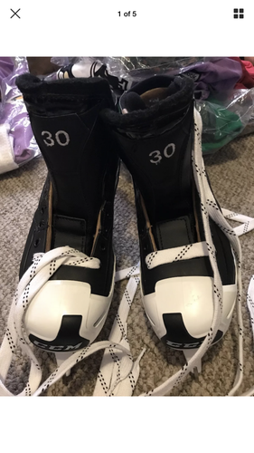 New Goalie Skates Senior Pro Stock Size 11