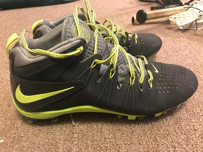 Used Nike Huarache 4’s (Anthracite/Neon Green).... Size: 10