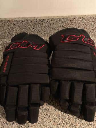 CCM Maxx 2.0 Gloves