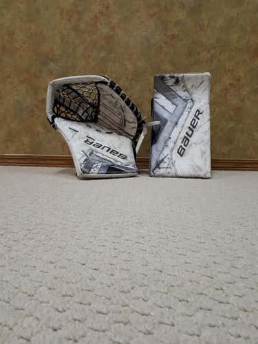 Bauer One.7 Goalie Glove & Blocker Regular Senior