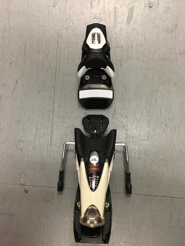 New Rossignol Axial3 120 Ski Bindings