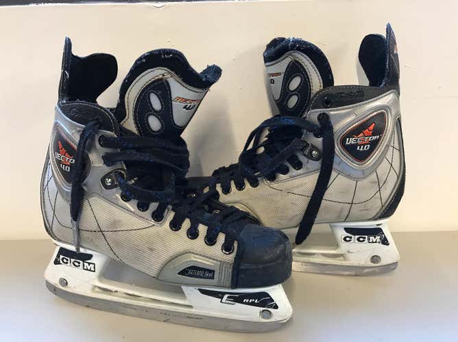 CCM Vector 4.0 Skates Senior 7.0