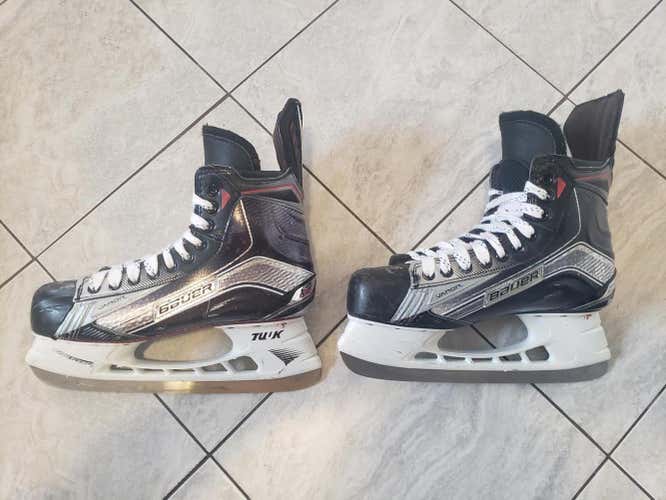 Bauer 1x Eaves signed game used skates, 7 3/4D/A, excellent condition