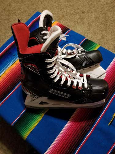 Bauer Vapor Skates Senior Size 8