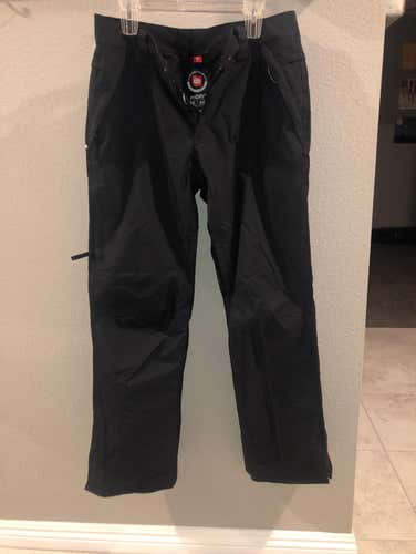 Used Once 686 Standard Snowboard Pants