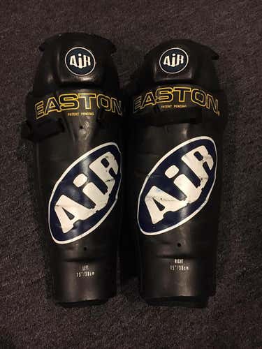 Easton Air Shin Pads Senior