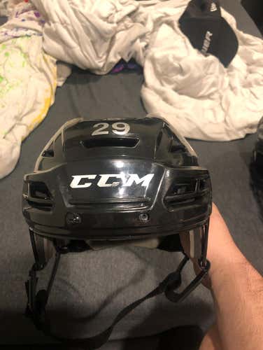 CCM resistance 110 Helmet WSHL