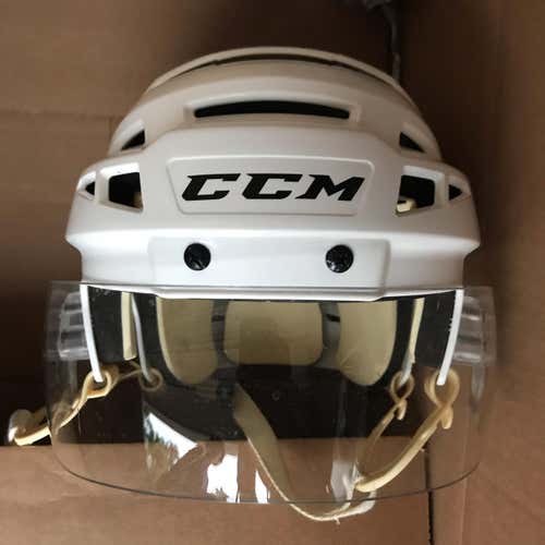 CCM VECTOR 08 Medium white