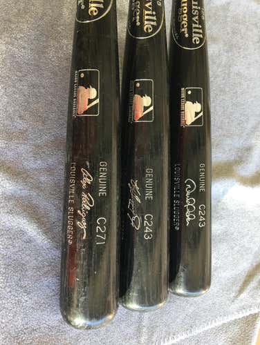 Louisville Slugger 33” Wooden bats
