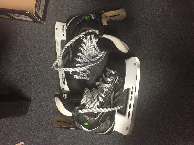 BRAND NEW Reebok 20k Skates Size 10.0 D