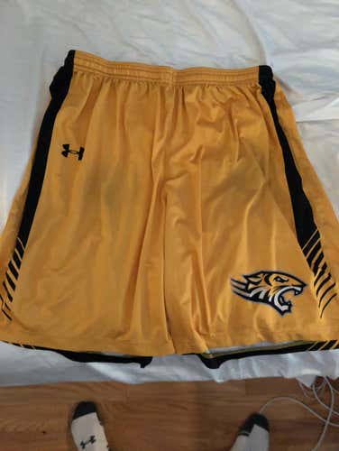 Towson Practice Shorts Size XL No Pockets