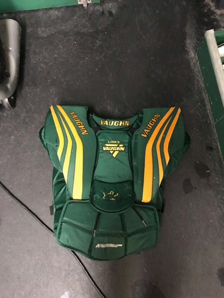 Vaughn SLR Pro Carbon Chest Protector