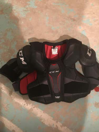 Ccm Quicklite Extra Pro Shoulder Pads Large