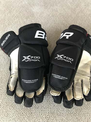 Bauer Vapor X700 Gloves Youth Pro Stock